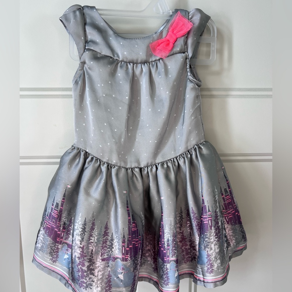 Cinderella Castle Frozen Baby Size 12 Months Princess Dress.